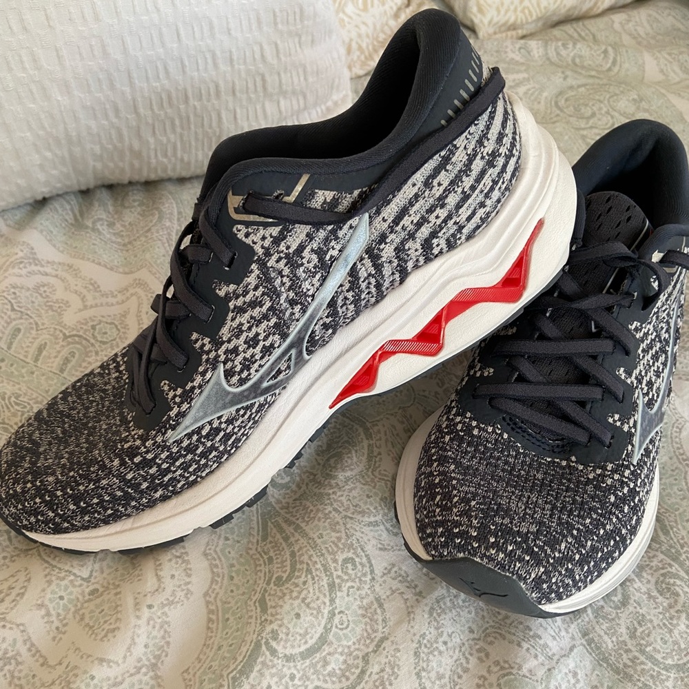 Mizuno Wave Inspire 17 Running Shoes